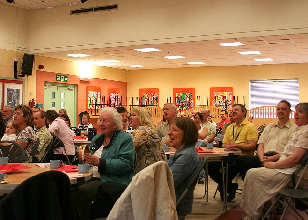 CafÃ© Service at St. Peter's in Winyates (Ipsley School)